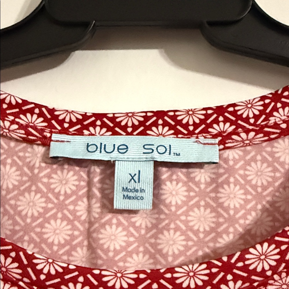 Levi's Red Patterned Women's Blouse - image 2